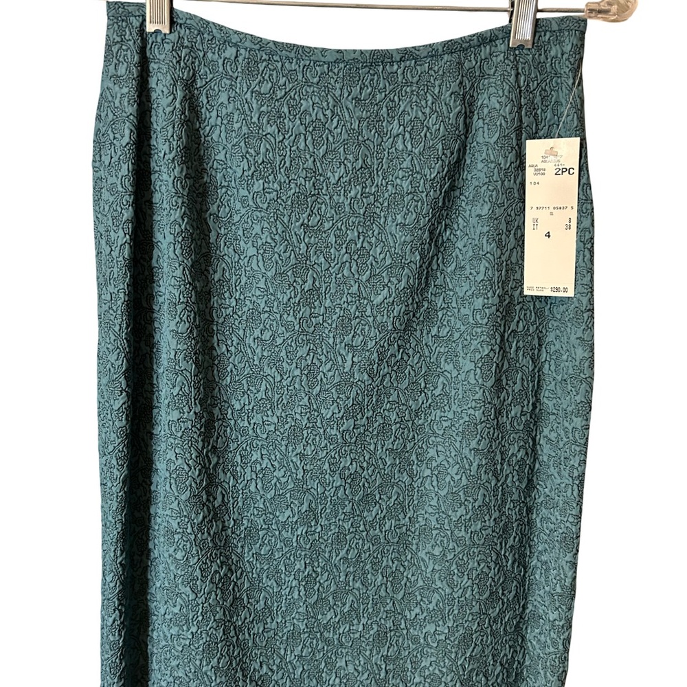 Kasper Women's Textured Teal Suit. Fully Lined. - Picture 3 of 3